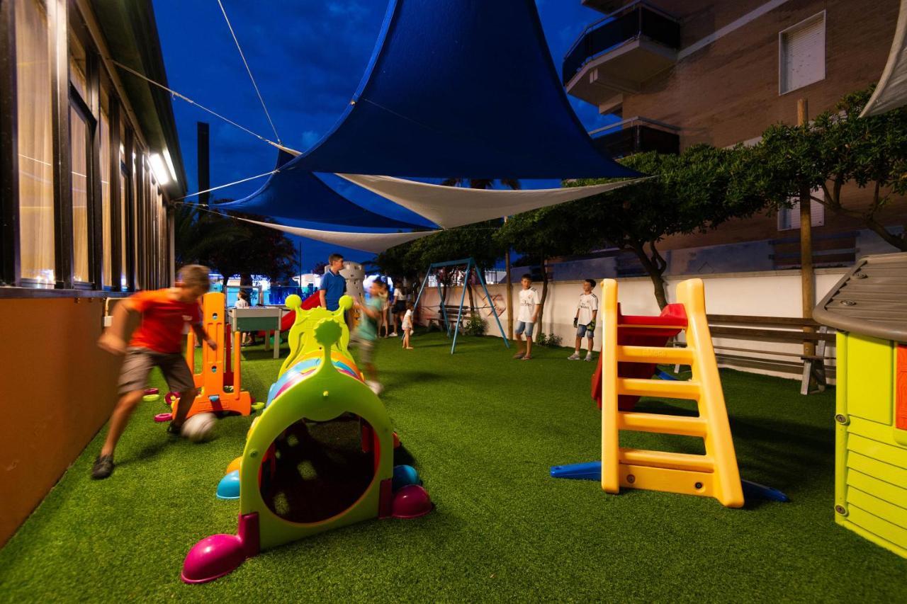 גרוטמארה Hotel Paradiso מראה חיצוני תמונה