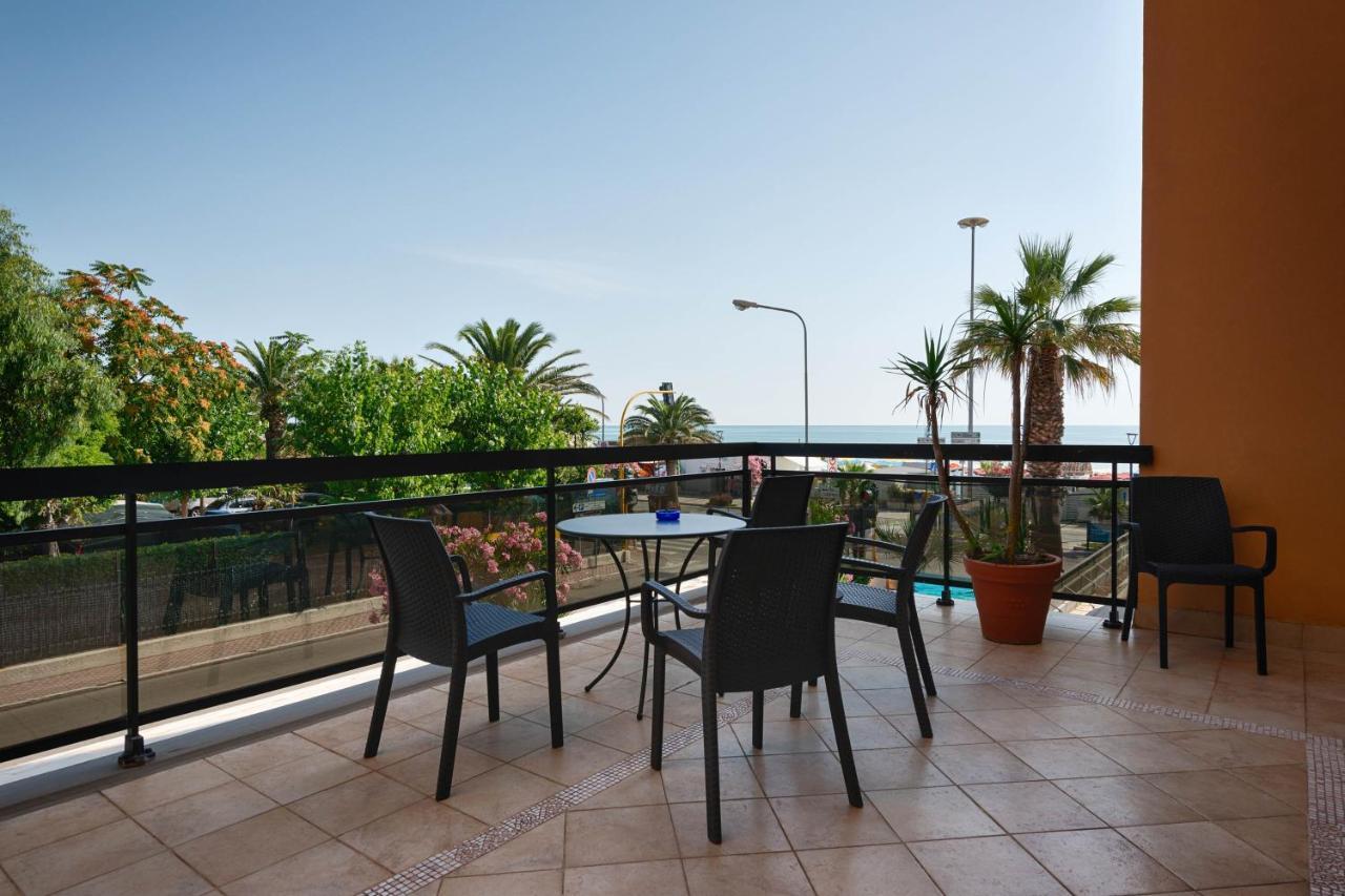 גרוטמארה Hotel Paradiso מראה חיצוני תמונה